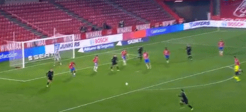 记者：19岁巴西前锋艾莉森渴望加盟维拉，后者报价超1000万镑