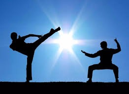 诺伊尔：补时进2球让大家松一口气，是否续约明年3月再考虑