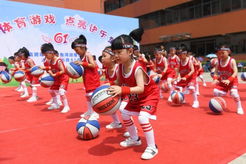 扑克里风险如何评估（扑克中的风险该如何评估）