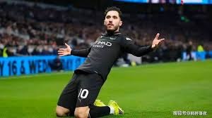 [图]布克21+11詹姆斯23+6 太阳主场大胜湖人