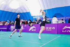 上海申花续约斯卢茨基，欲在亚冠和巴西引援中提升竞争力，期待其带领球队争冠。